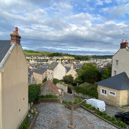 La Maison Bleue Port-en-Bessin-Huppain Kültér fotó