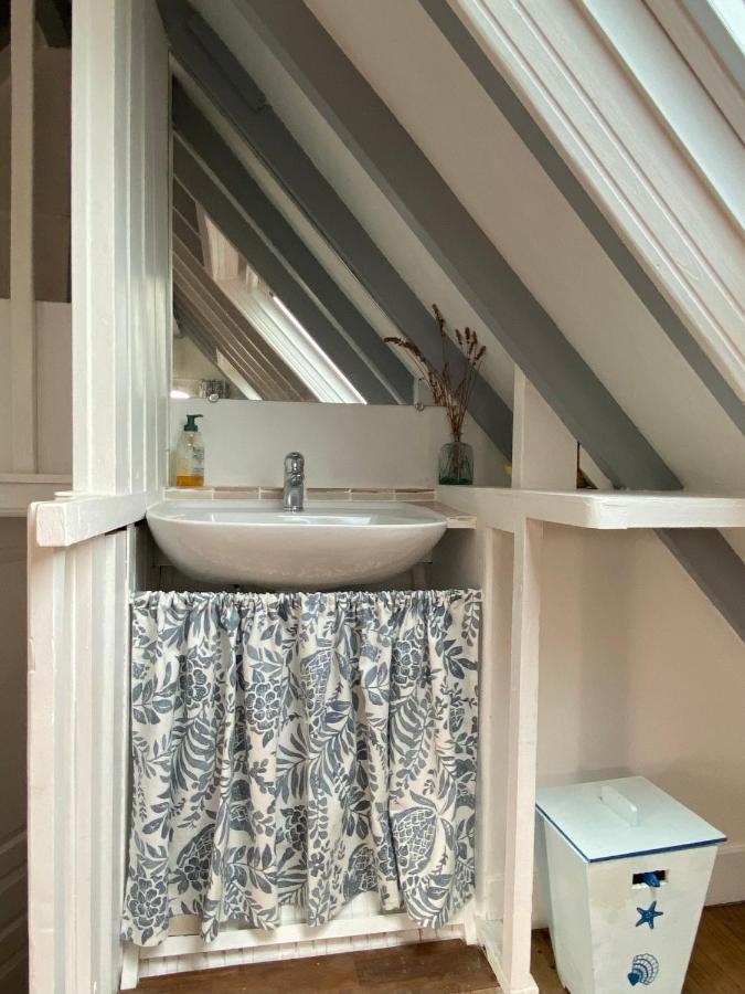 La Maison Bleue Port-en-Bessin-Huppain Kültér fotó